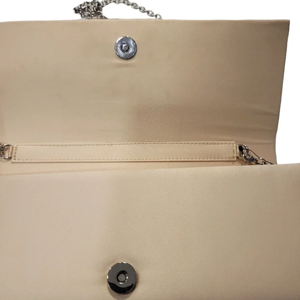 WOMEN'S INC Clutch Purse.  New With Tags $69